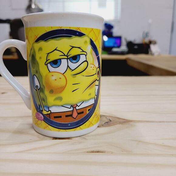 Sponge Bob Square Pants Ceramic Mug PRE-OWNED - Picture 2 of 4